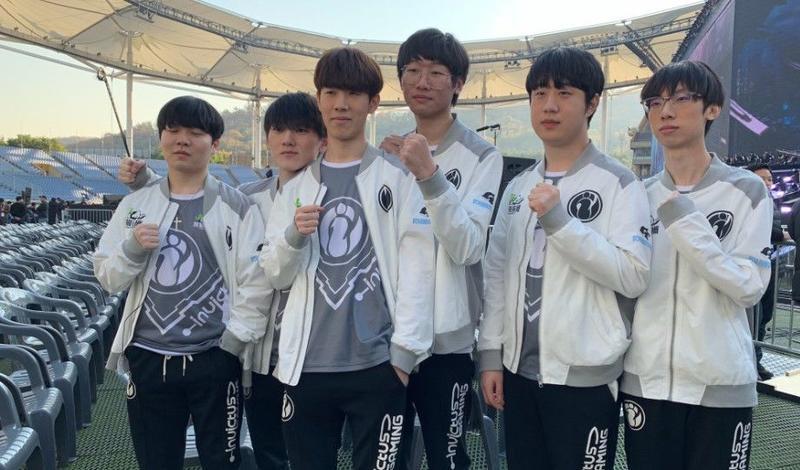 打入两球 打入两球